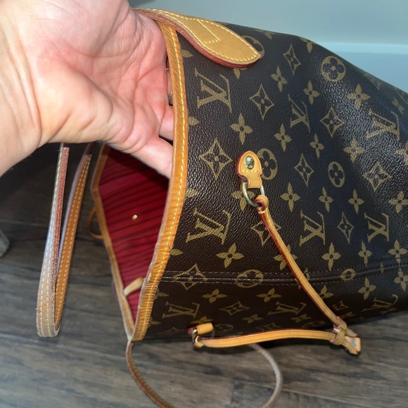 Louis Vuitton Neverful - Picture 5 of 5